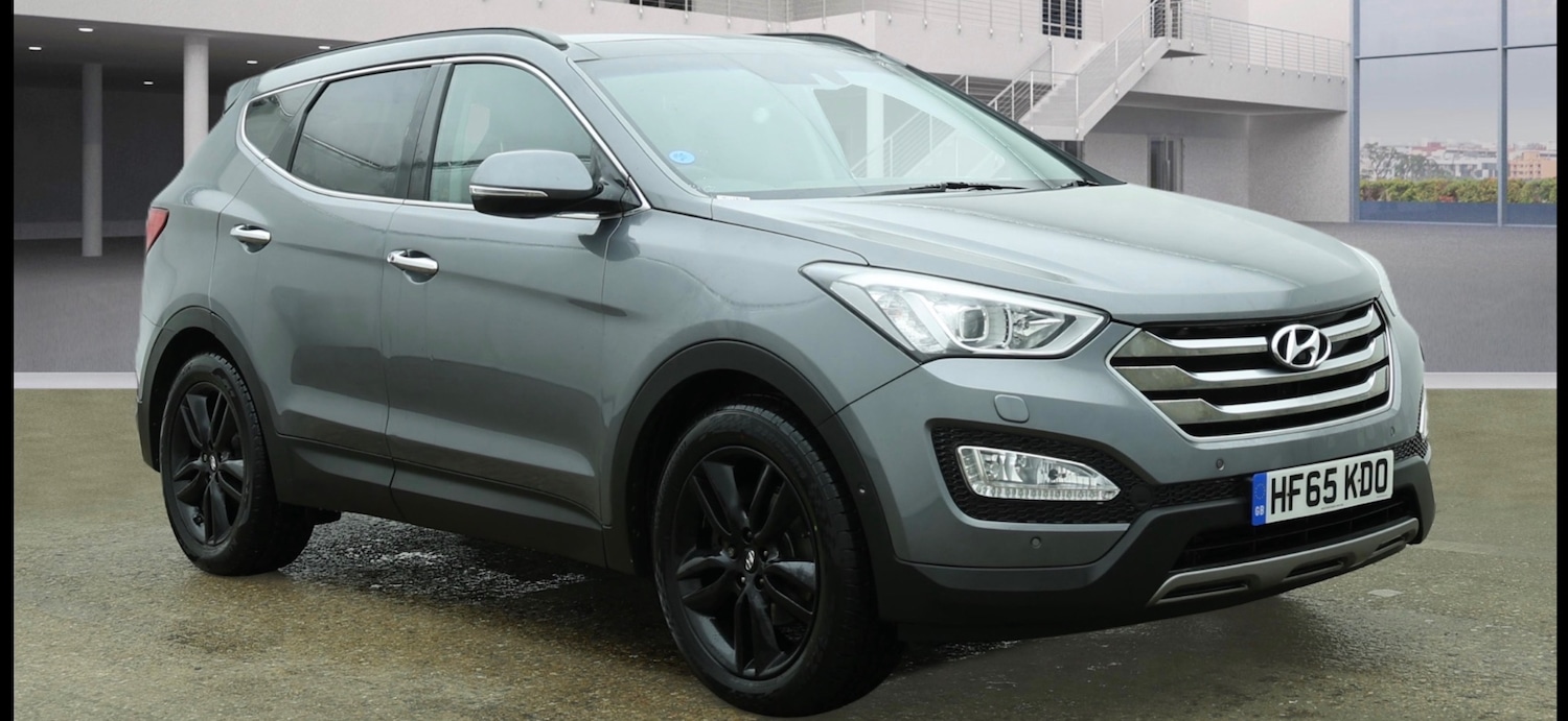 Used Hyundai Santa Fe 2015 for sale - 77631292: Photo 1
