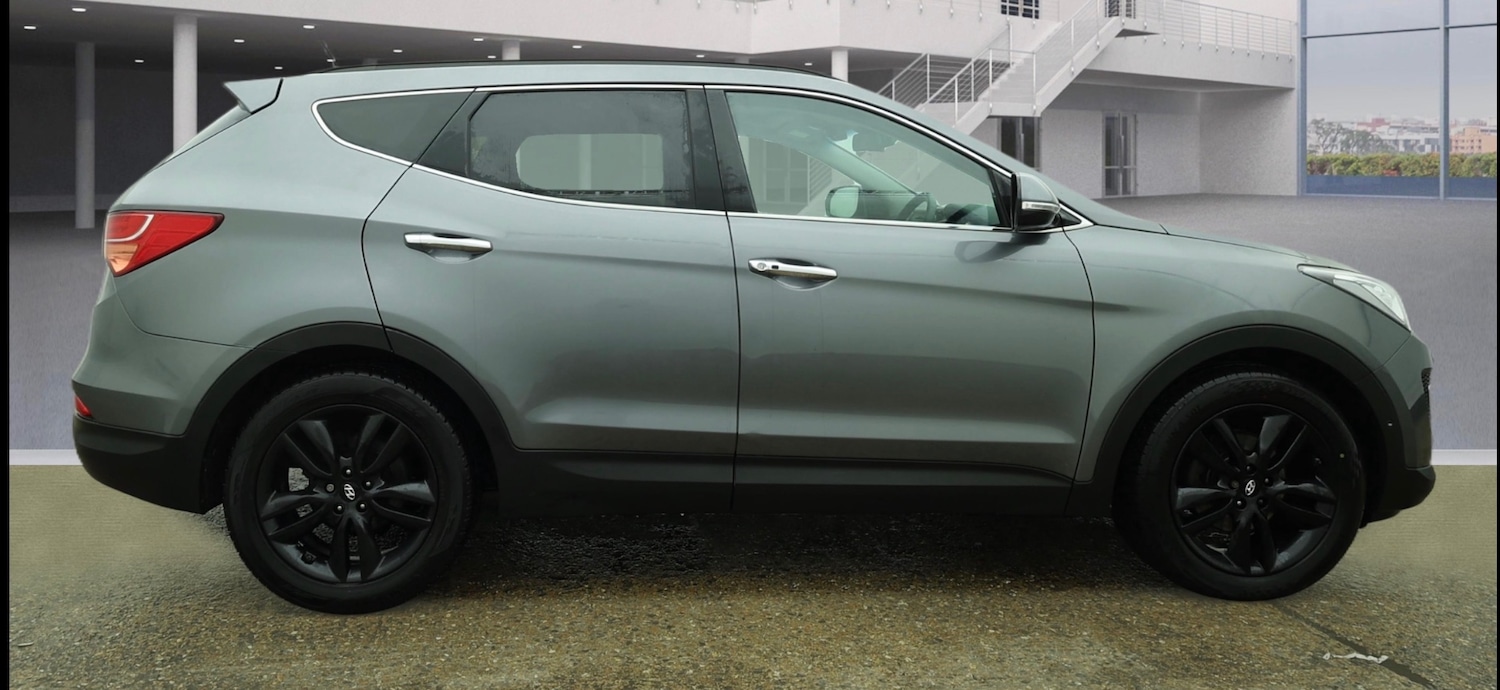 Used Hyundai Santa Fe 2015 for sale - 77631292: Photo 4