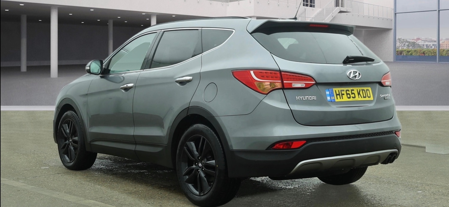 Used Hyundai Santa Fe 2015 for sale - 77631292: Photo 5