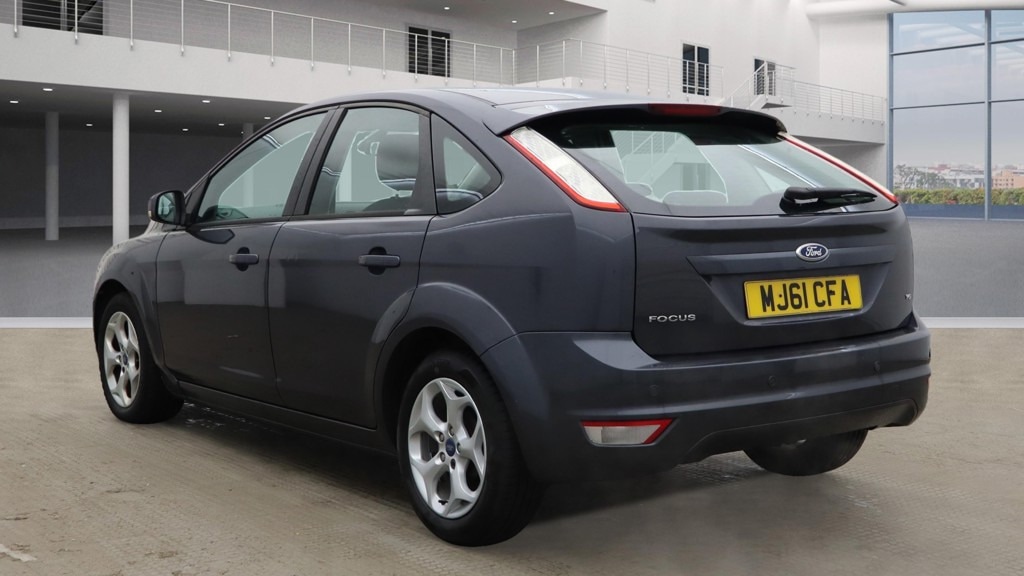 Used Ford Focus 2011 for sale - 76897296: Photo 3