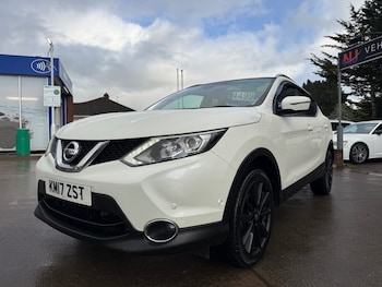 Used Nissan Qashqai 2017 for sale - 77818524: Photo