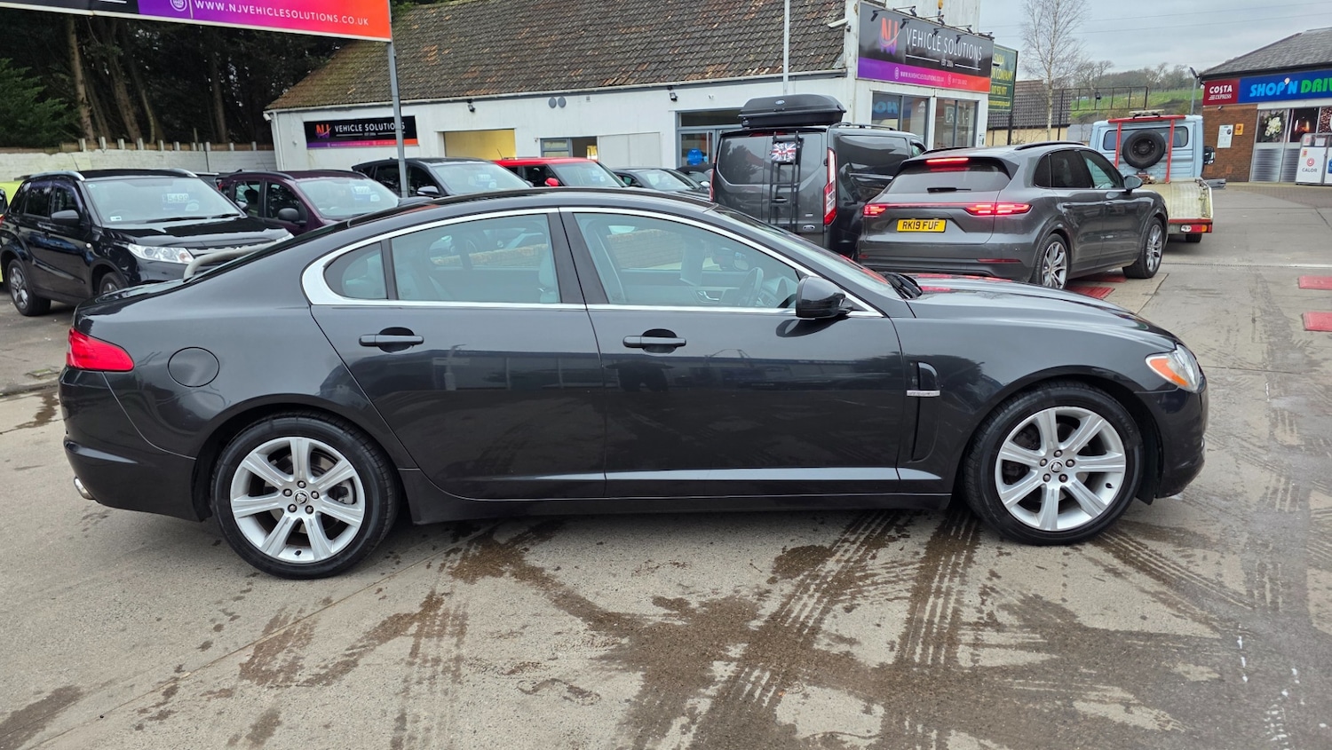 Used Jaguar XF 2011 for sale - 77774963: Photo 2