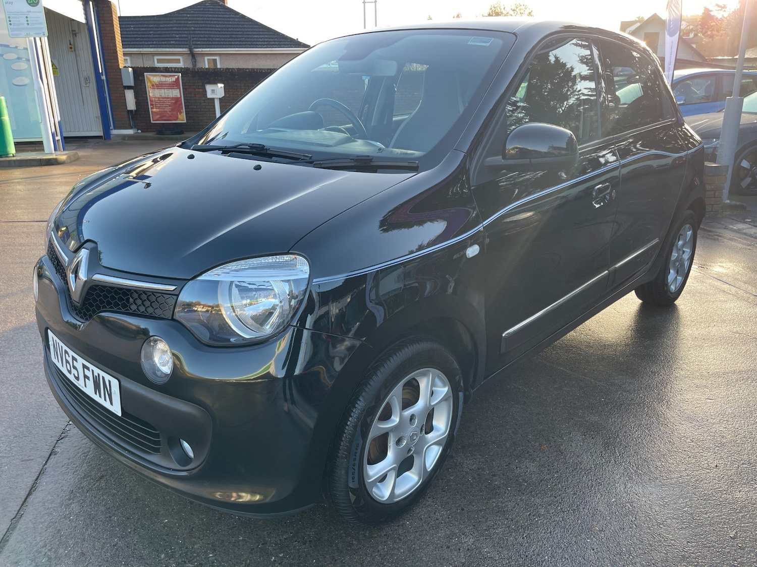 Used Renault Twingo 2015 for sale - 76566463: Photo 2