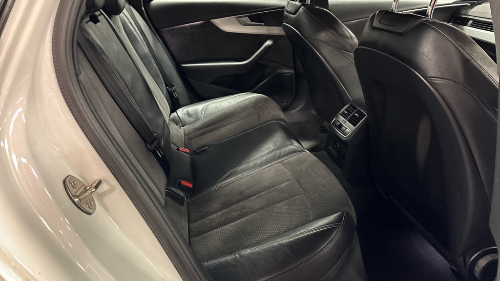 Used Audi A4 2018 for sale - 77106195: Photo 7