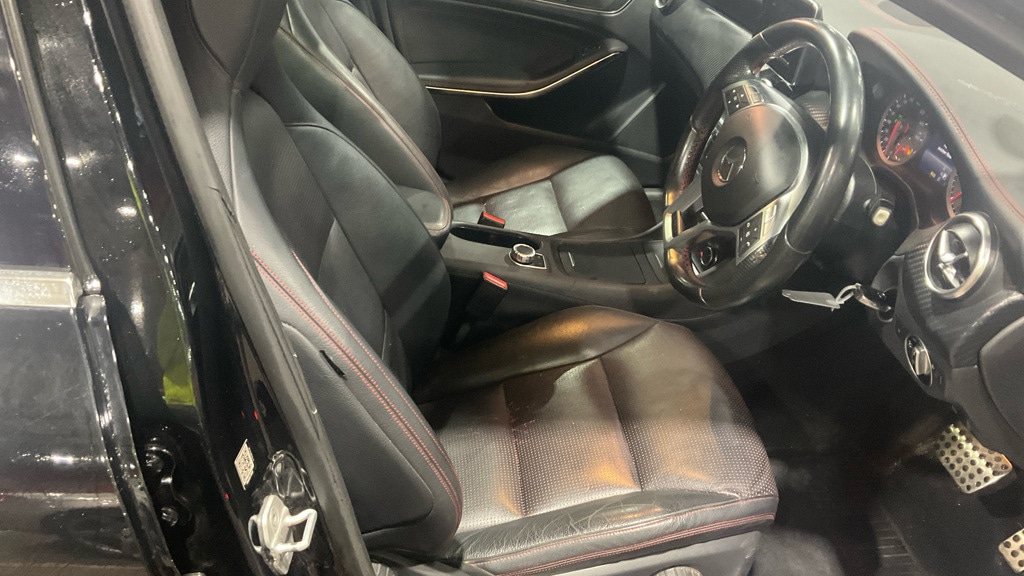 Used Mercedes-Benz A-Class 2015 for sale - 76844835: Photo 9