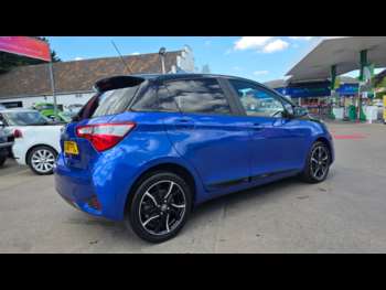 Used Toyota Yaris 2017 for sale - 74537849: Photo