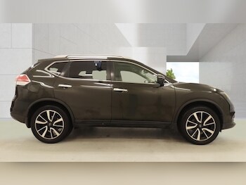 Used Nissan X-Trail 2015 for sale - 78415253: Photo