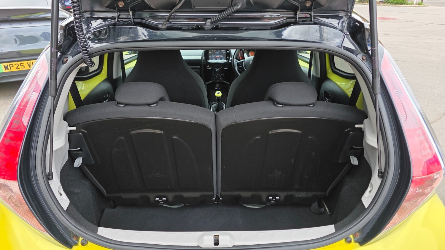 Used Toyota AYGO 2016 for sale - 76252972: Photo 14