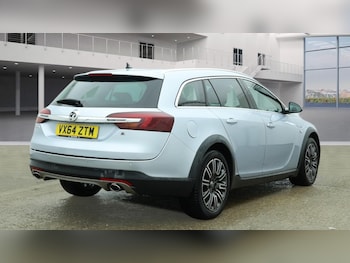 Used Vauxhall Insignia 2015 for sale - 77337723: Photo