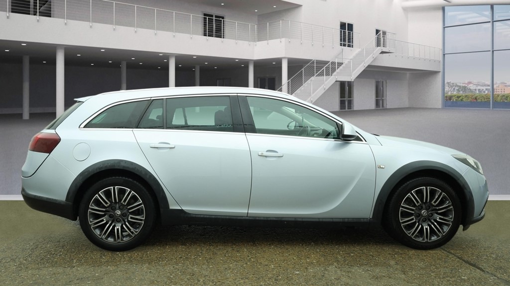Used Vauxhall Insignia 2015 for sale - 77337723: Photo 5