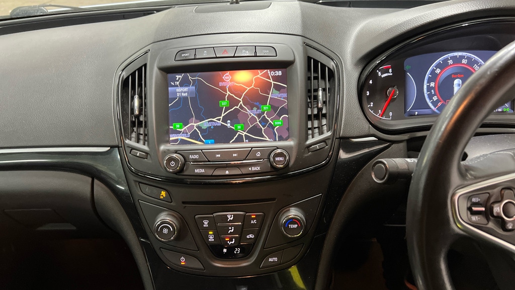 Used Vauxhall Insignia 2015 for sale - 77337723: Photo 7