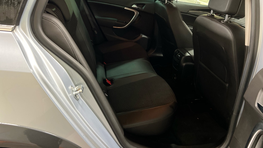 Used Vauxhall Insignia 2015 for sale - 77337723: Photo 9