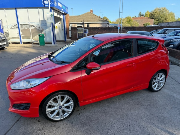 Used Ford Fiesta 2014 for sale - 76184085: Photo 4