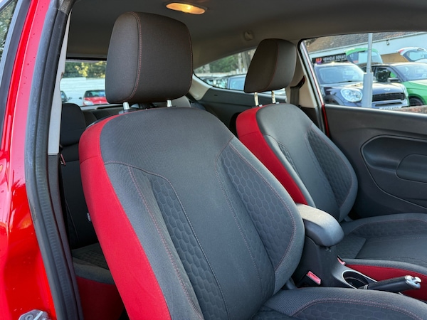 Used Ford Fiesta 2014 for sale - 76184085: Photo 8
