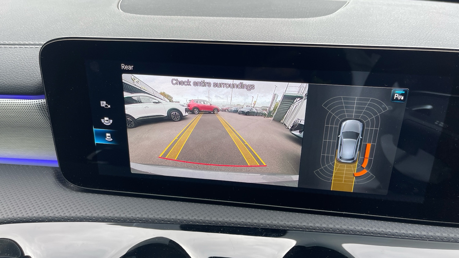 Used Mercedes-Benz A-Class 2022 for sale - 76186927: Photo 25