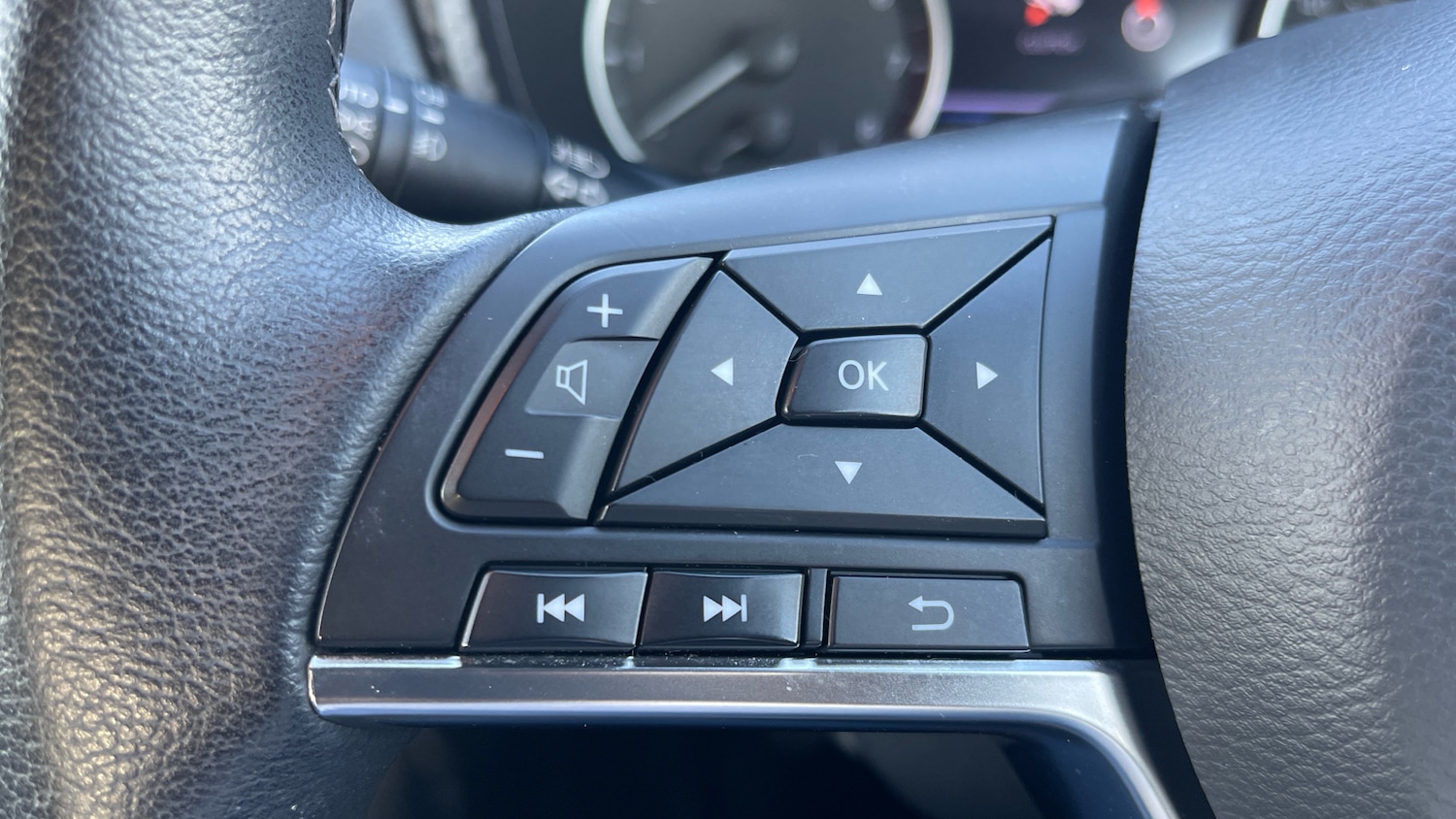 Used Nissan Juke 2022 for sale - 76770152: Photo 23