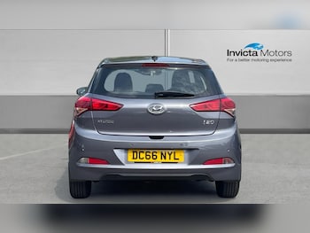 Used Hyundai i20 2017 for sale - 78987350: Photo