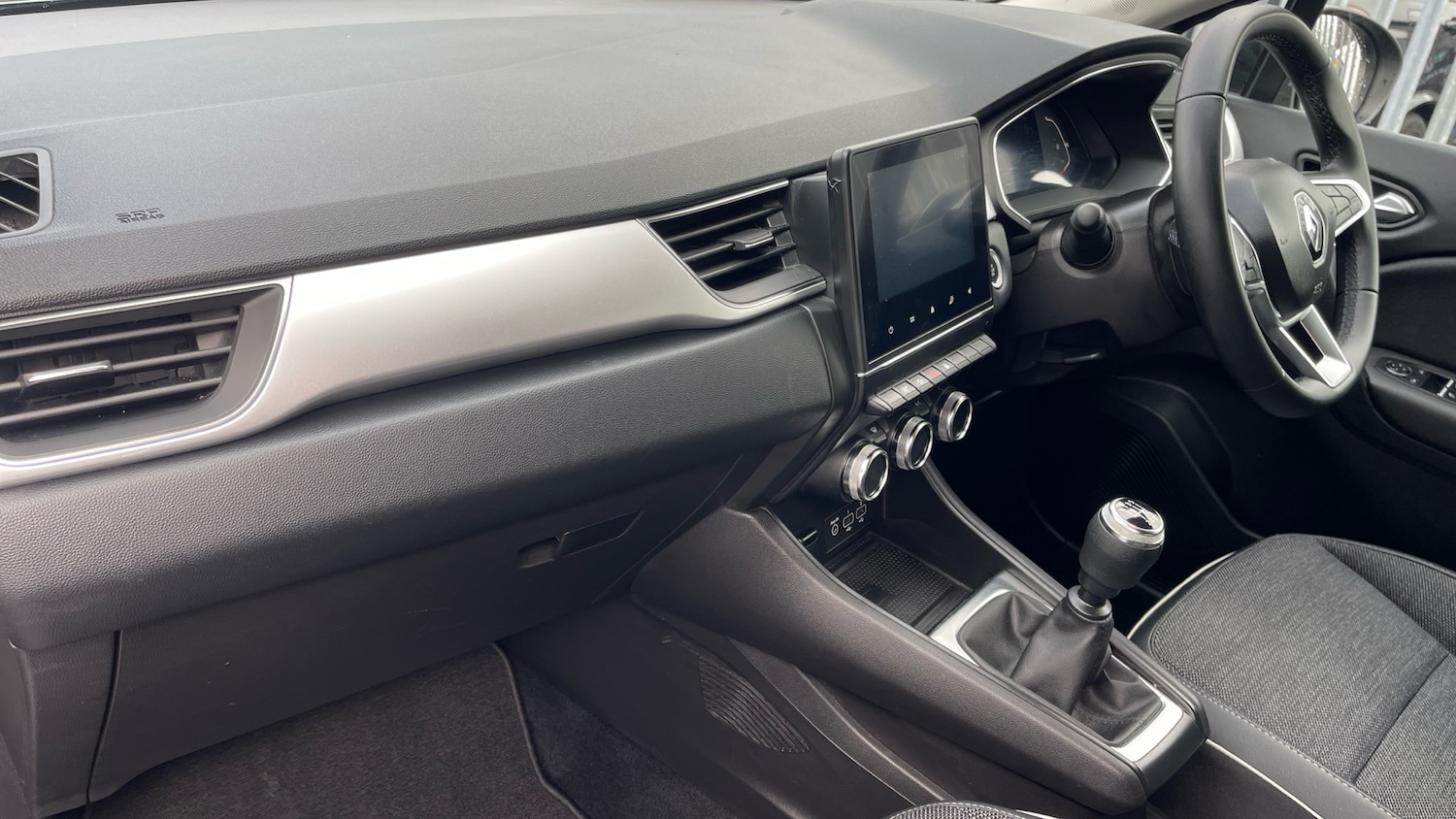 Used Renault Captur 2023 for sale - 77494622: Photo 10