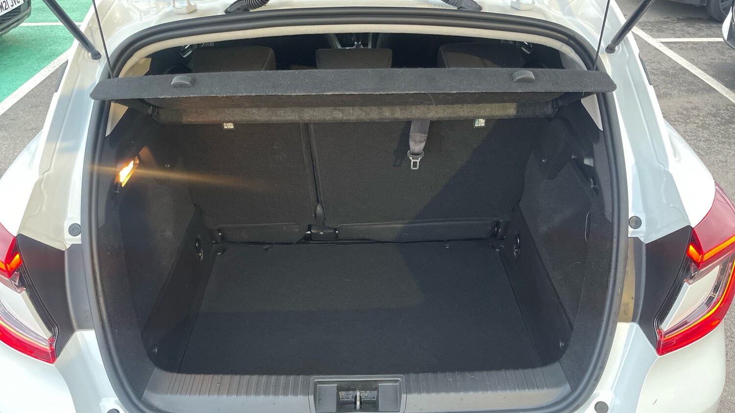 Used Renault Captur 2022 for sale - 77277106: Photo 15