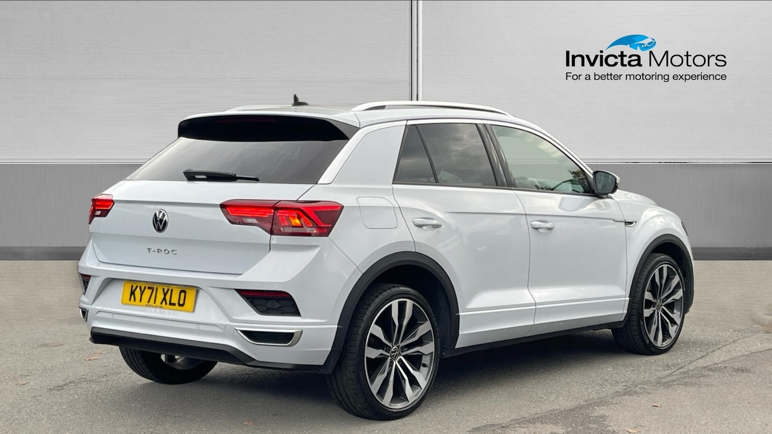 Used Volkswagen T-Roc for sale - 76346895: Photo 3