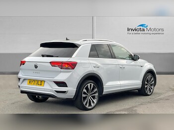 Used Volkswagen T-Roc 2021 for sale - 76346895: Photo