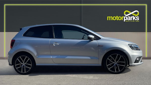 Used Volkswagen Polo 2015 for sale - 76082138: Photo 2