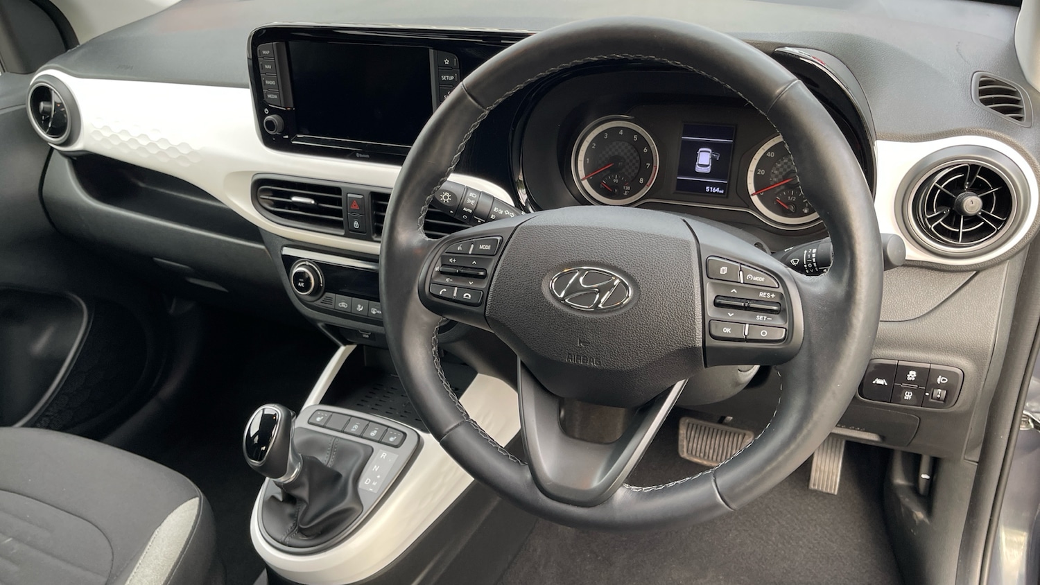 Used Hyundai i10 2022 for sale - 76164859: Photo 9