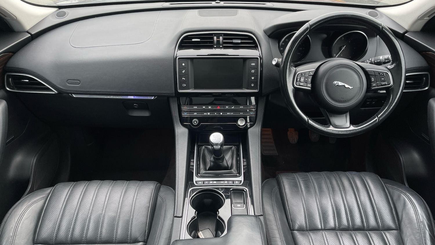 Used Jaguar F-Pace 2016 for sale - 77140543: Photo 11