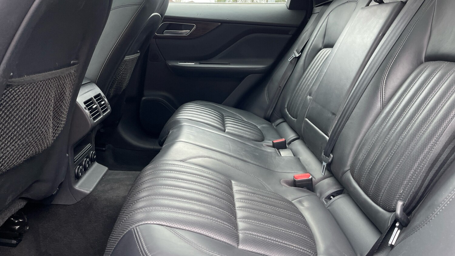 Used Jaguar F-Pace 2016 for sale - 77140543: Photo 14