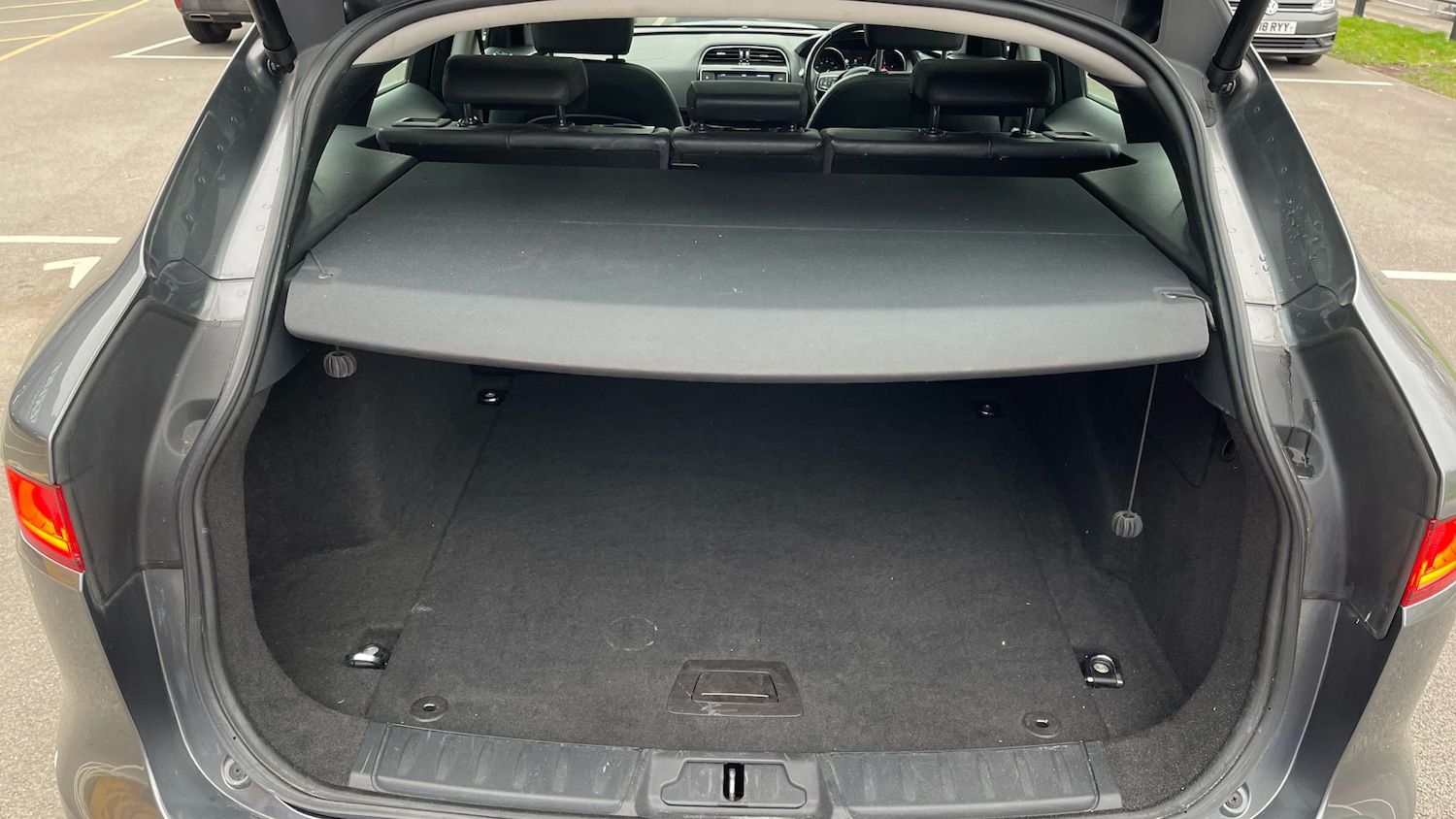 Used Jaguar F-Pace 2016 for sale - 77140543: Photo 15