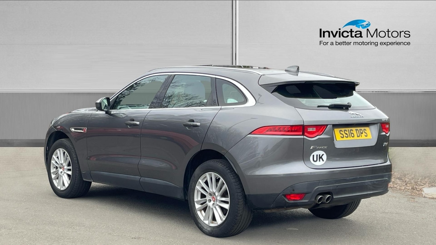 Used Jaguar F-Pace 2016 for sale - 77140543: Photo 5