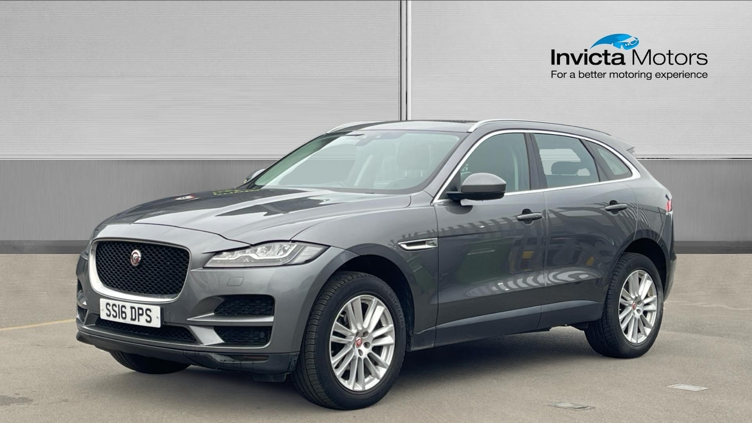 Used Jaguar F-Pace 2016 for sale - 77140543: Photo 7