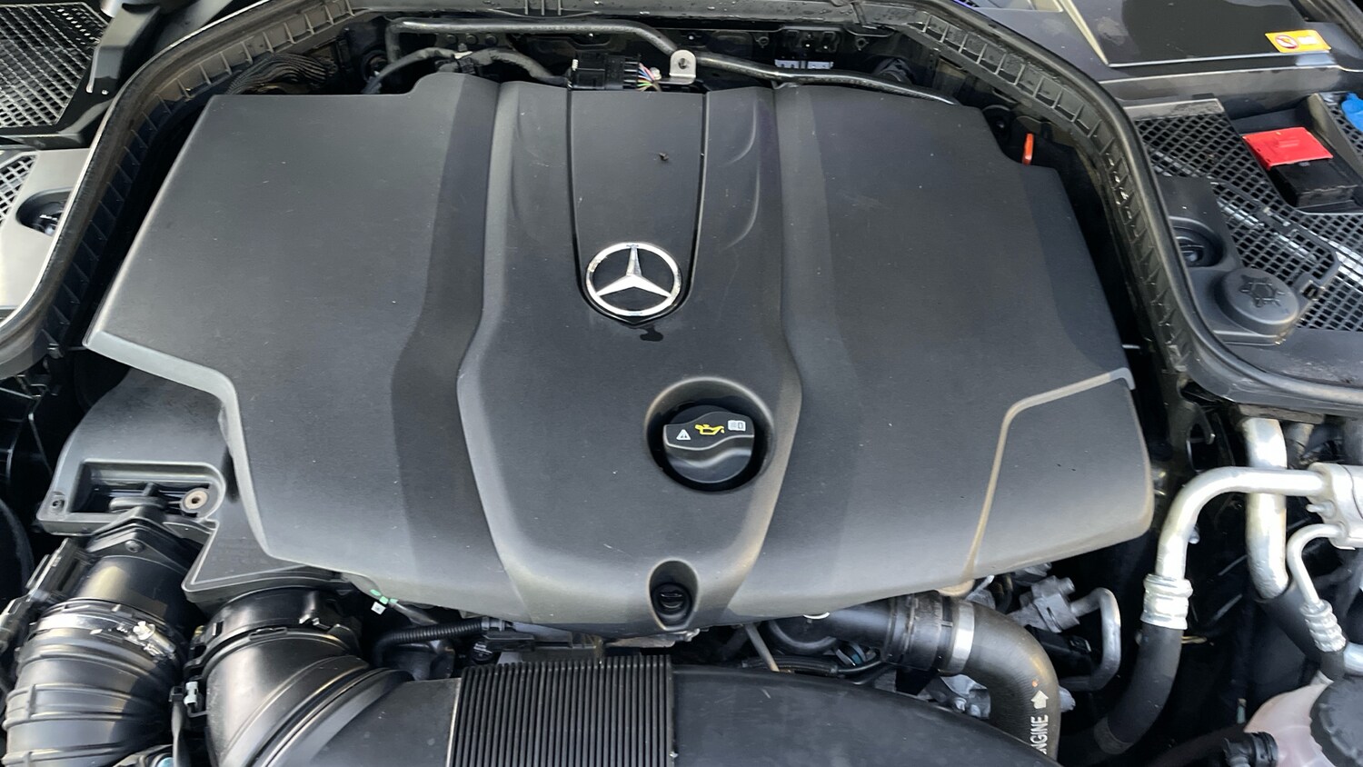 Used Mercedes-Benz C Class 2015 for sale - 77990416: Photo 16