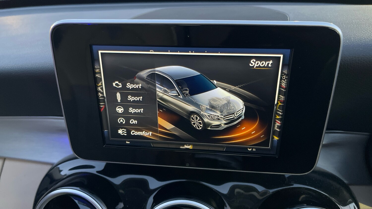 Used Mercedes-Benz C Class 2015 for sale - 77990416: Photo 25