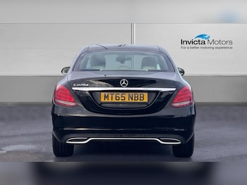 Used Mercedes-Benz C Class 2015 for sale - 77990416: Photo