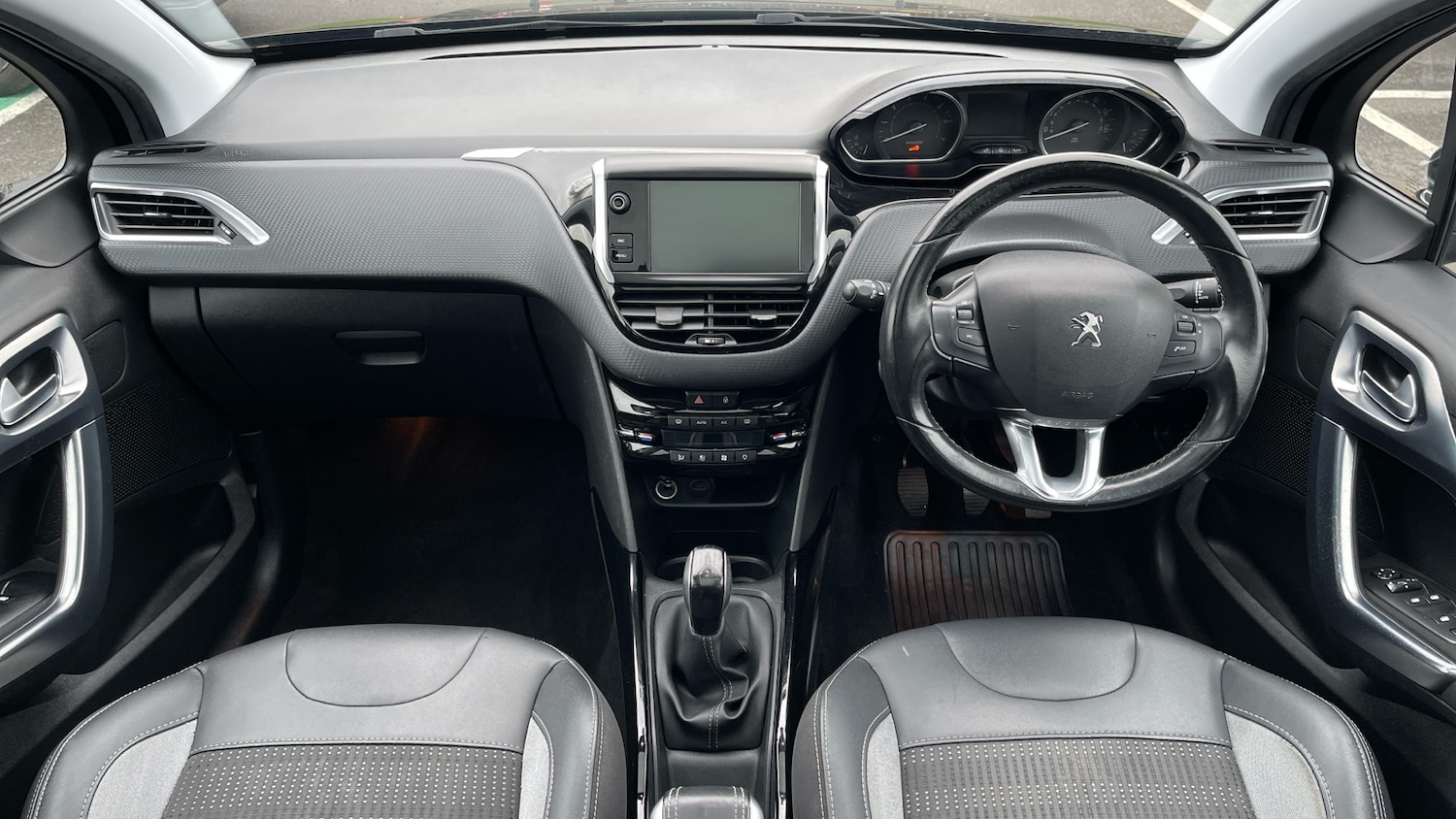 Used Peugeot 2008 2019 for sale - 77028182: Photo 11