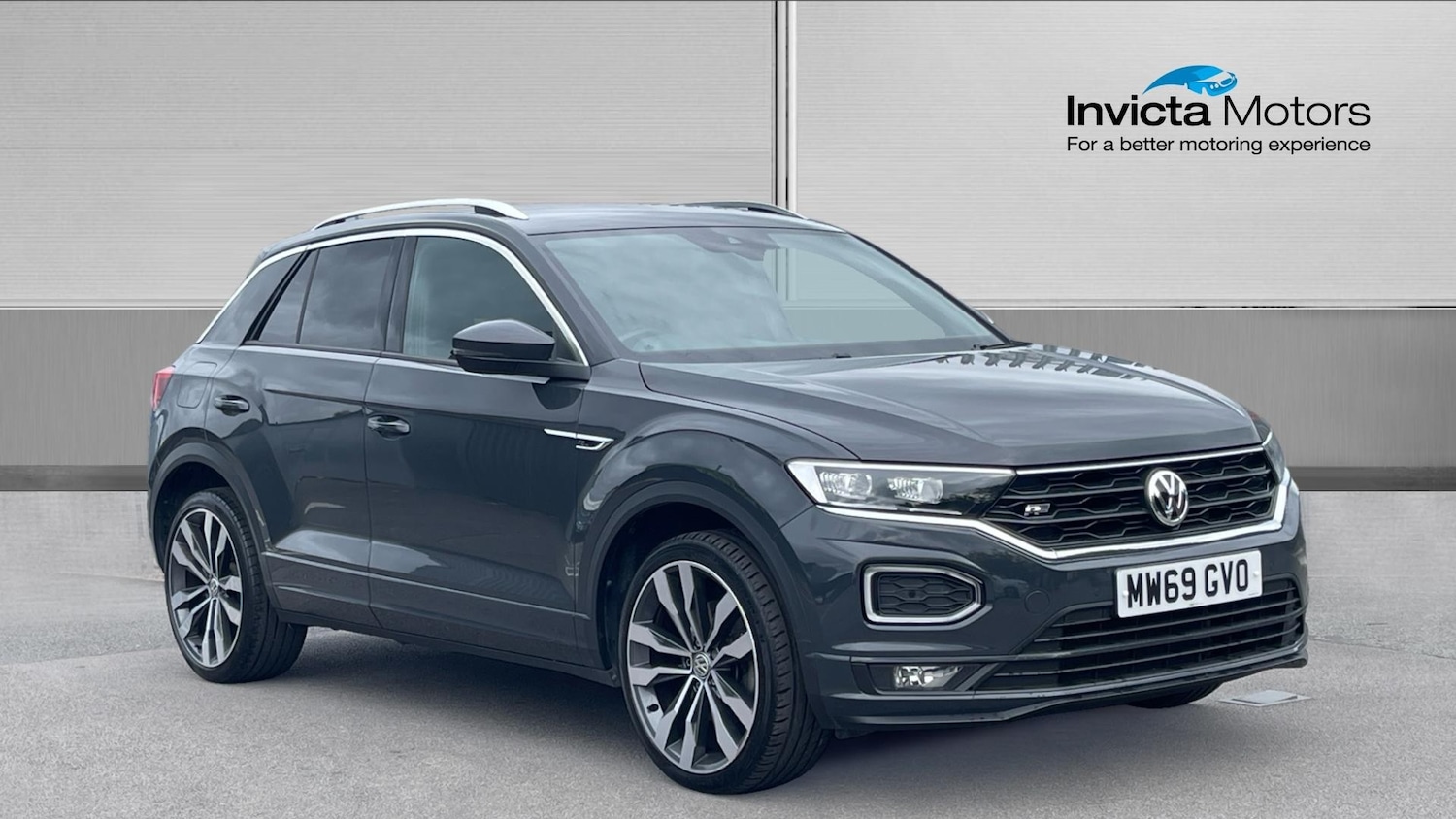 Used Volkswagen T-Roc 2019 for sale - 76149092: Photo 1