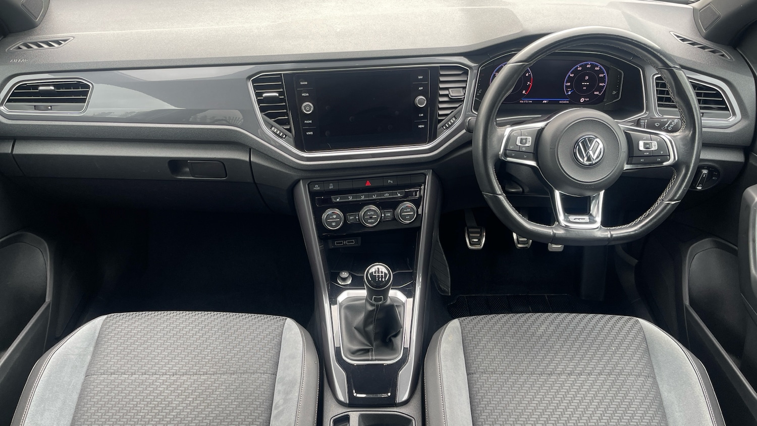 Used Volkswagen T-Roc 2019 for sale - 76149092: Photo 11