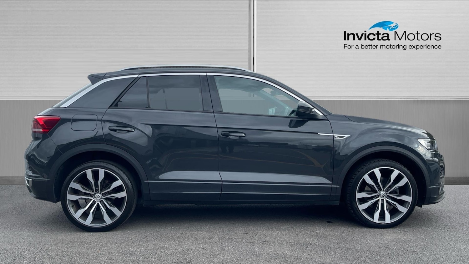 Used Volkswagen T-Roc 2019 for sale - 76149092: Photo 2