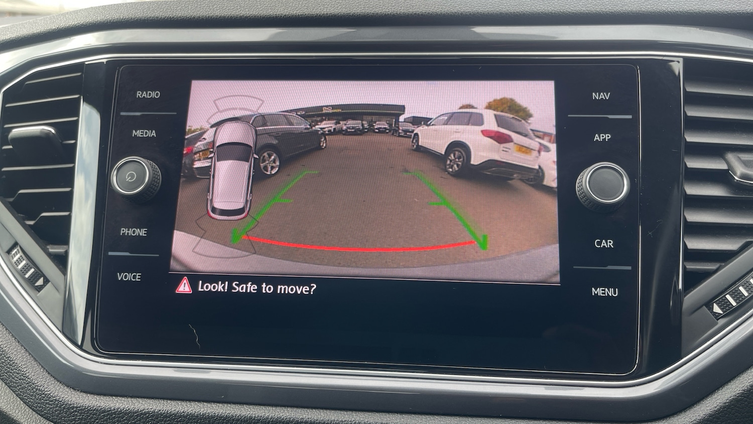 Used Volkswagen T-Roc 2019 for sale - 76149092: Photo 22