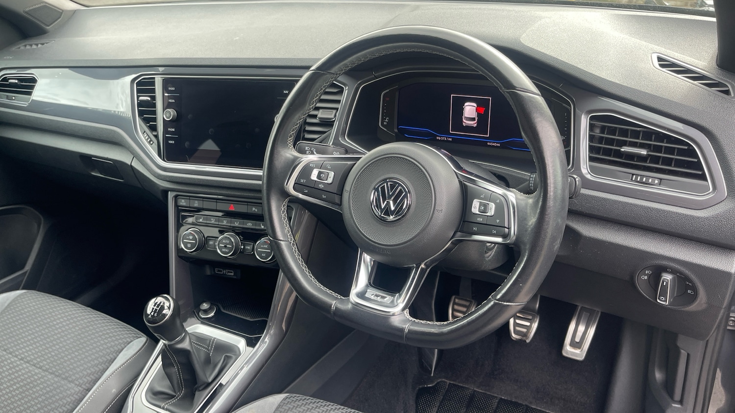 Used Volkswagen T-Roc 2019 for sale - 76149092: Photo 9