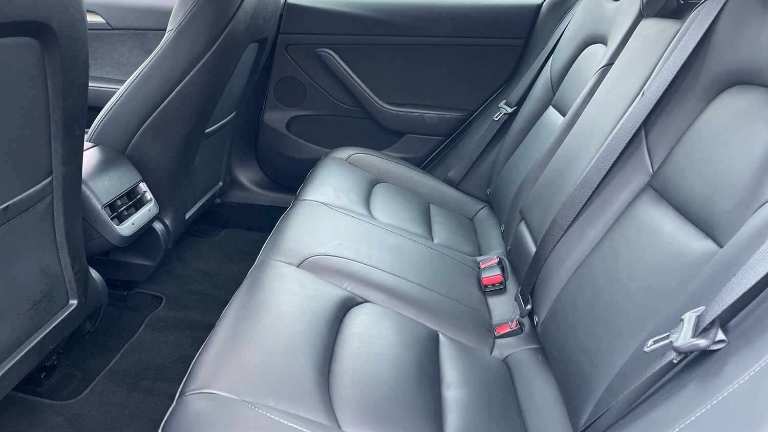 Used Tesla Model 3 2021 for sale - 76951300: Photo 14