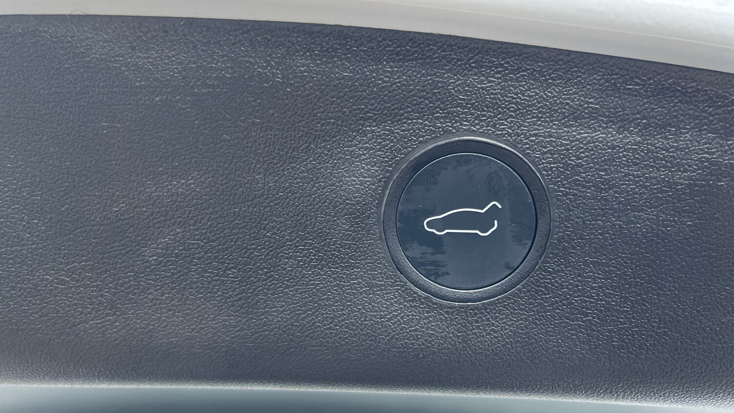 Used Tesla Model 3 2021 for sale - 76951300: Photo 21