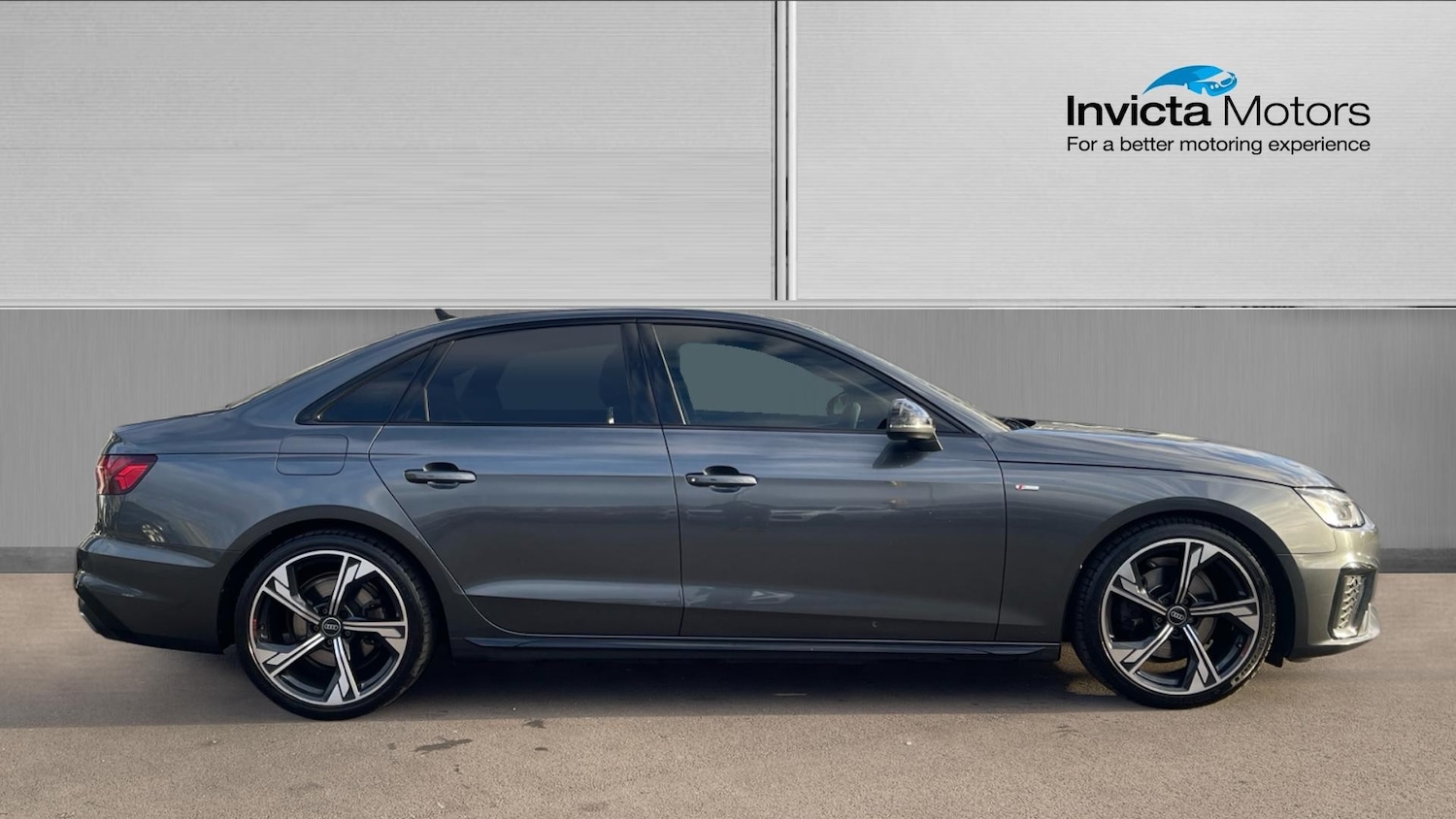 Used Audi A4 2022 for sale - 76924261: Photo 2