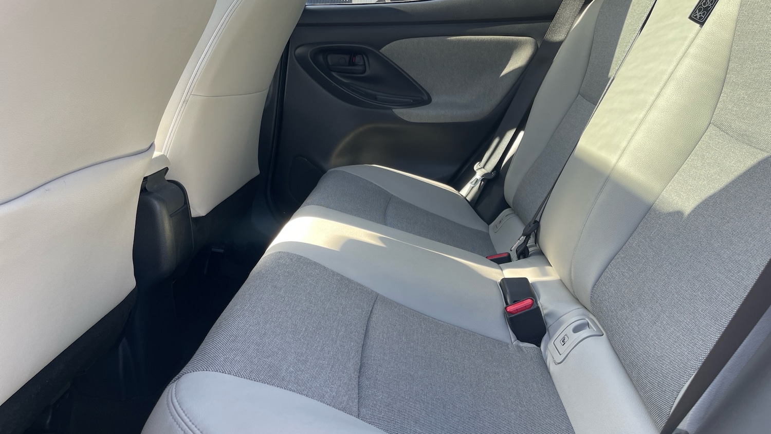 Used Toyota Yaris 2020 for sale - 77735627: Photo 14