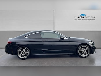 Used Mercedes-Benz C Class 2019 for sale - 76536410: Photo