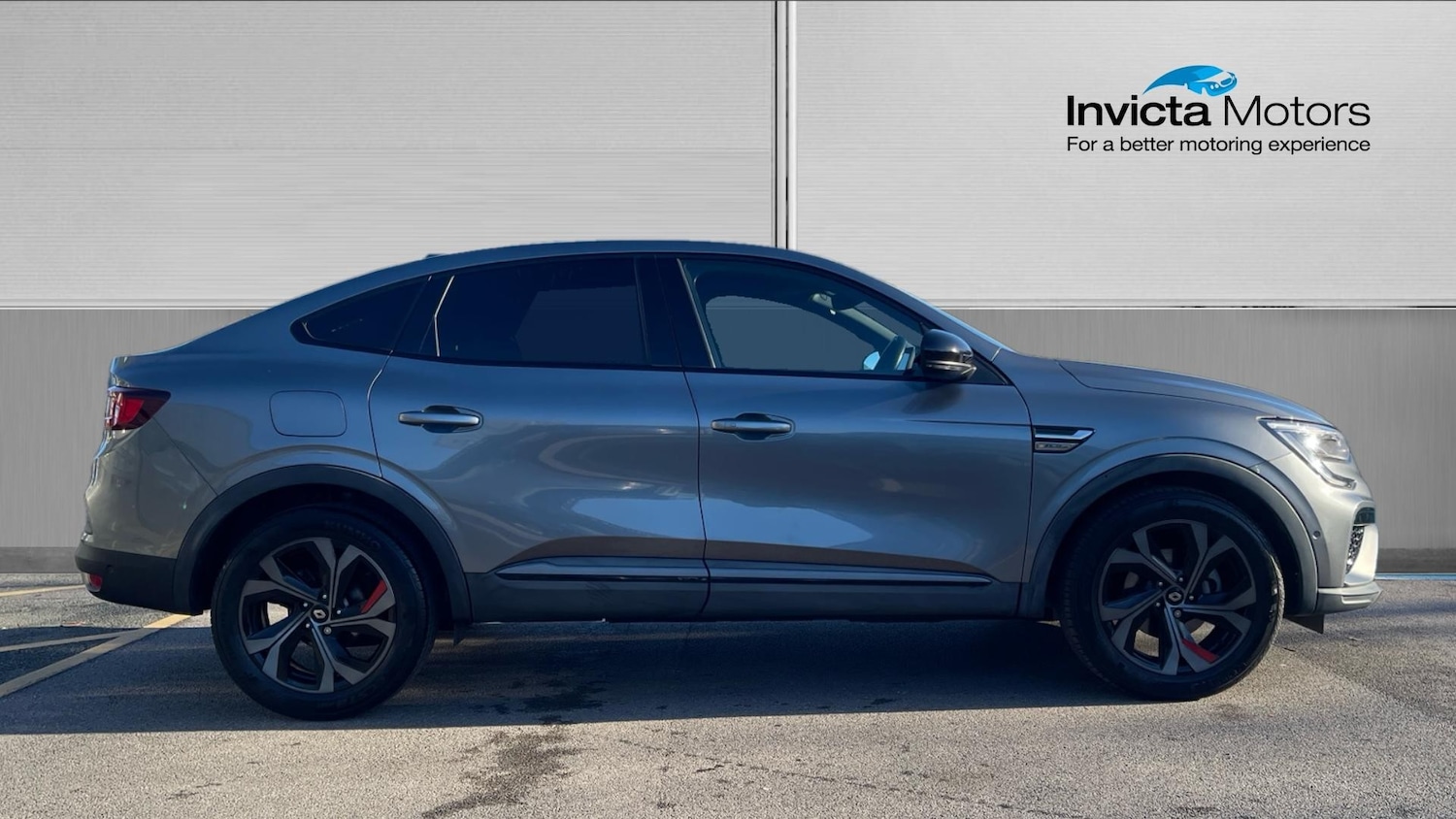 Used Renault Arkana 2022 for sale - 76699570: Photo 2