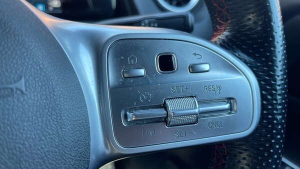 Used Mercedes-Benz GLB 2021 for sale - 75767239: Photo 21