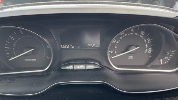Used Peugeot 208 2019 for sale - 76305222: Photo 13
