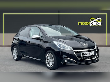 Used Peugeot 208 2019 for sale - 76305222: Photo